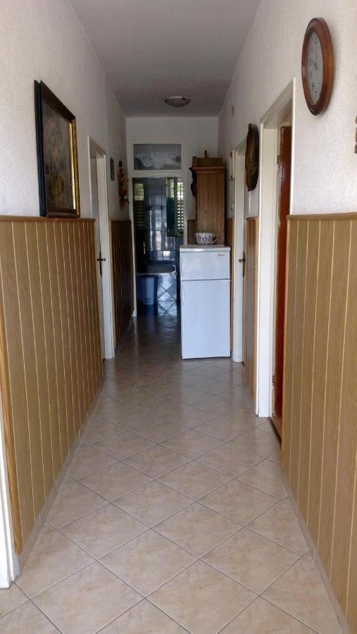 Sandra Rab Town Exterior photo